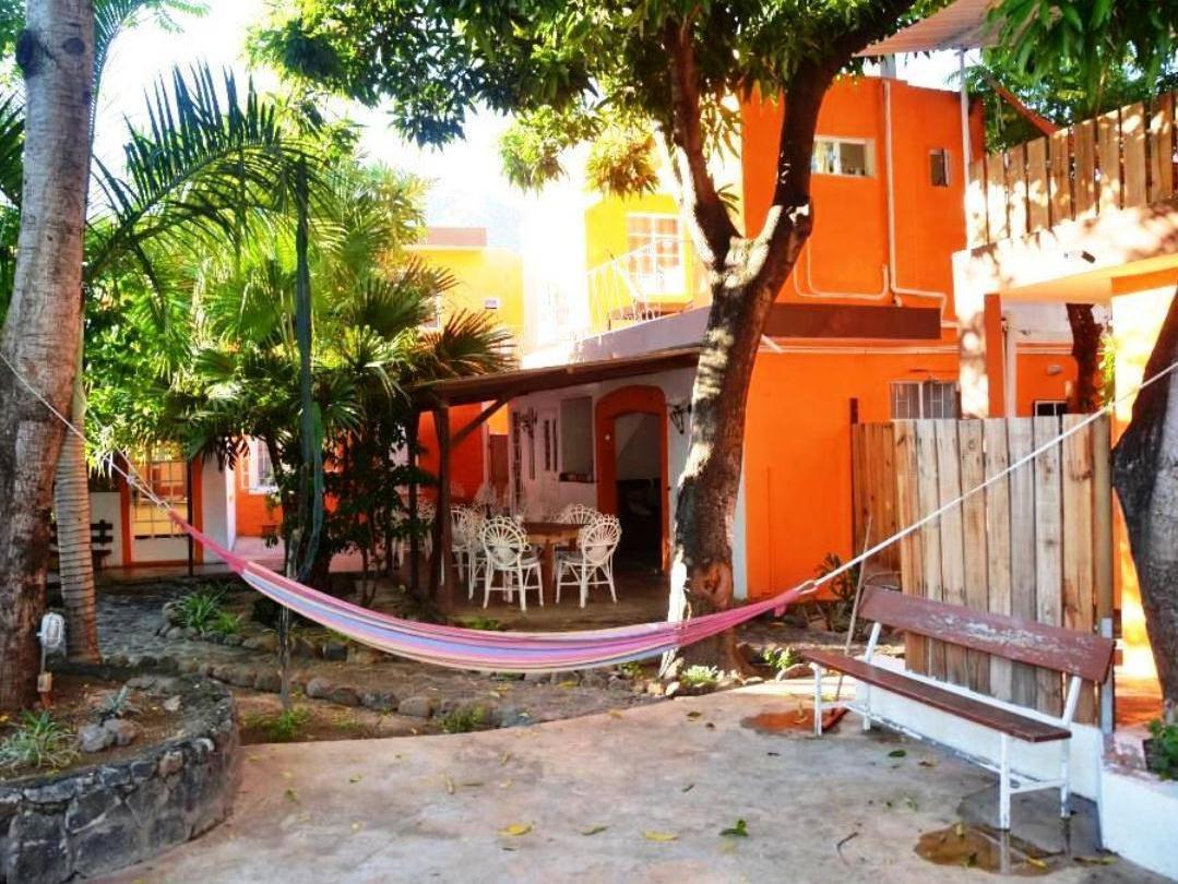 Guest House Chez Jacques Tamarin Exterior foto